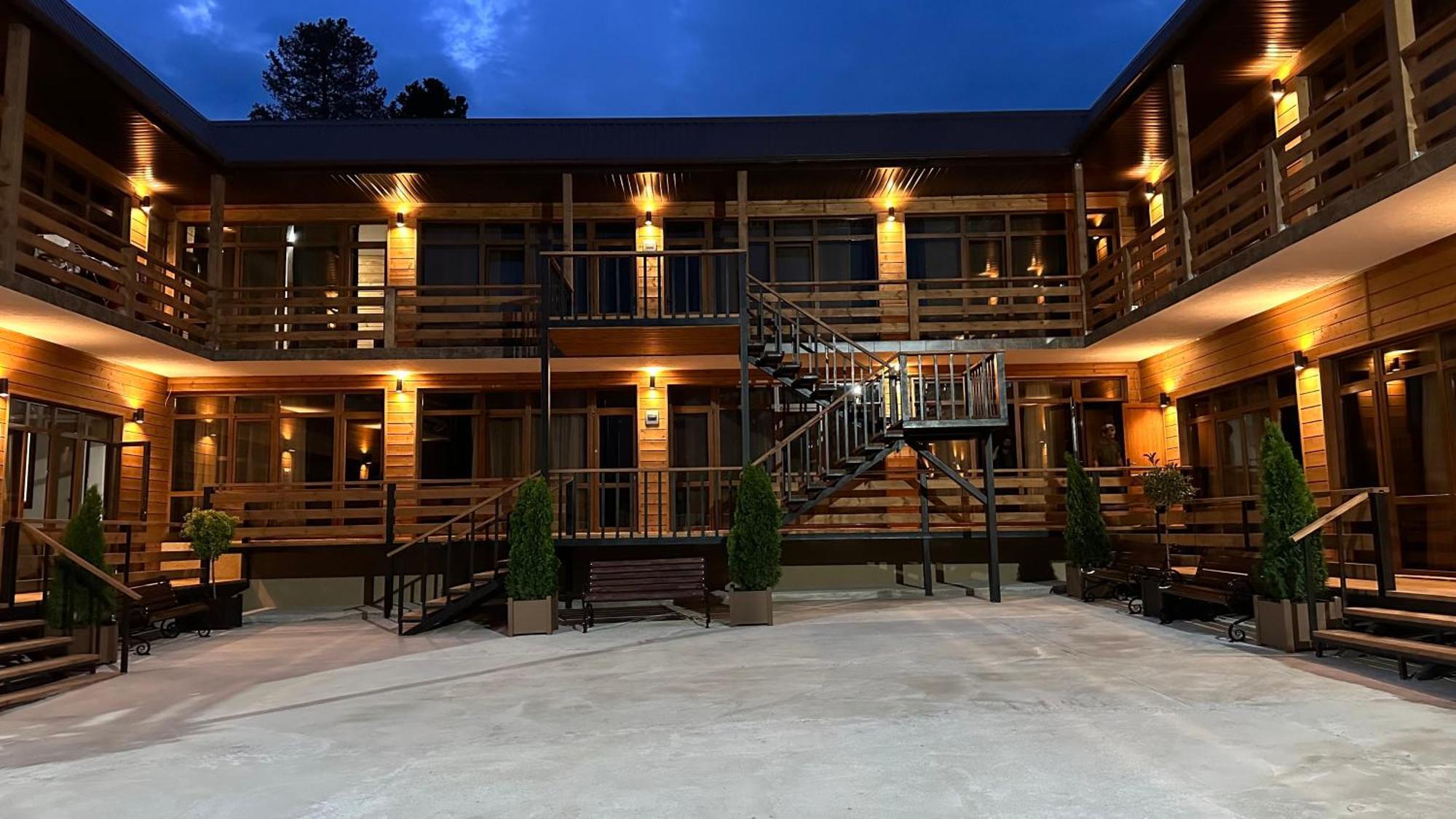 Лилия Hotel Gudauta Exterior photo